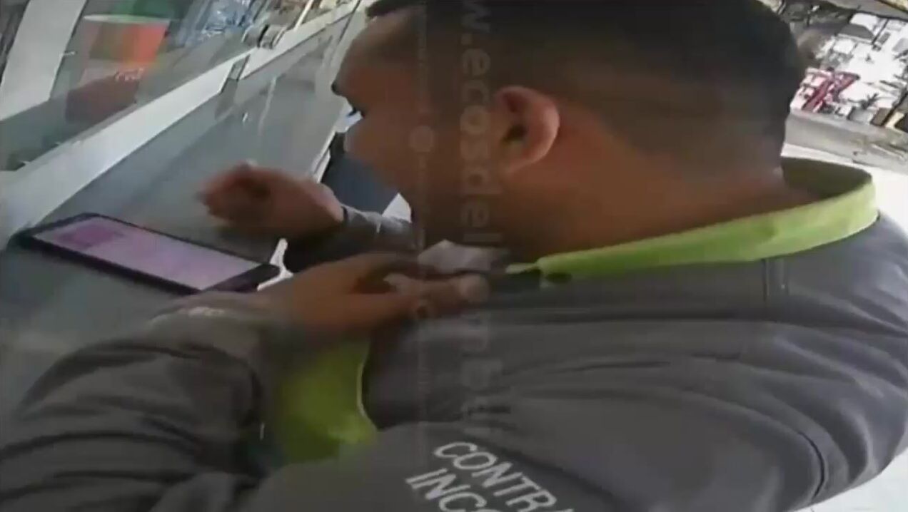 Man On Phone Shot In Chest, Killed During Robbery In Colombia