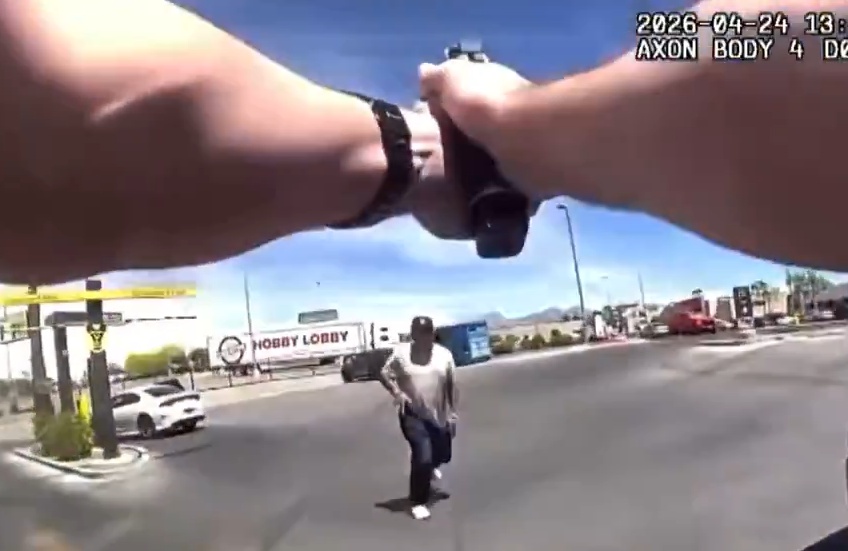 Man Shot Dead by Officers After Reaching for Weapon in McDonald’s Parking Lot