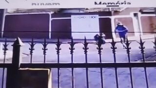 20-Year-Old Woman Stabbed to Death with 9 Knives After Rejecting Old Man as Boyfriend