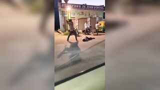 Man Gets Brutally Clubbed To Death On The Busy Street
