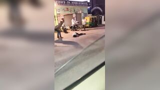 Man Gets Brutally Clubbed To Death On The Busy Street