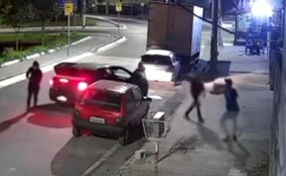 Horrific Street Execution: Gunmen Fire Over a Dozen Rounds into Pedestrian