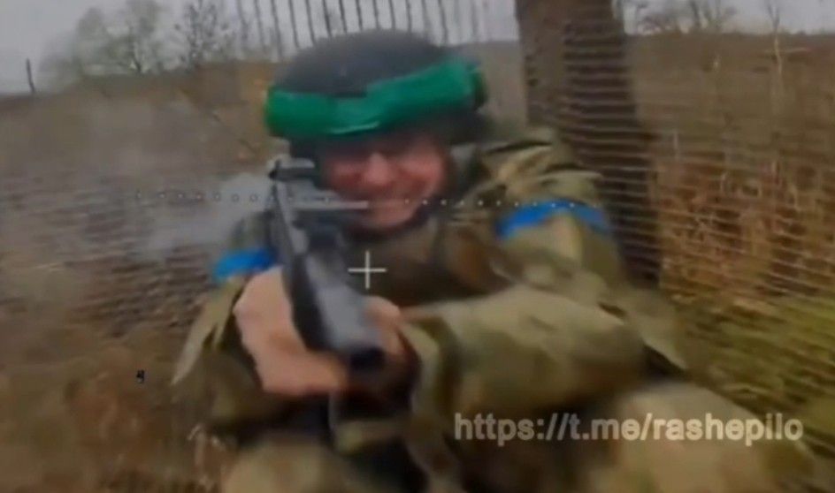 Drones hunting Ukr subhumans.