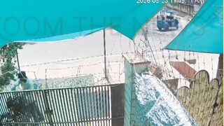 Man Trying To Steal A Biky Gets Intsant Karma Delivered