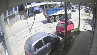80-Year-Old Wheelchair User Killed After Being Hit & Dragged by Dump Truck