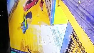 Shopping Center Worker Executed with Two Shots to the Head While Talking on Phone