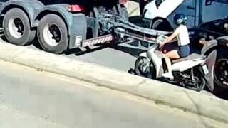 Death in Seconds: 20-Year-Old Woman Killed in Gruesome Road Accident