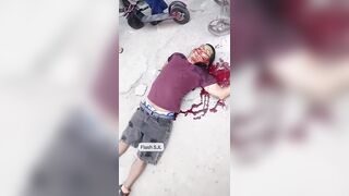 Sicario Records Himself Executing Rival Gang Member With Multiple Shots