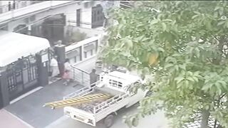 26-Year-Old Lineman Dies Horrific Death After Being Electrocuted in Sirsa