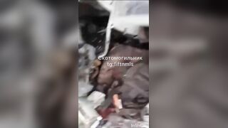 Dead Ukrainians everywhere after failed assault.