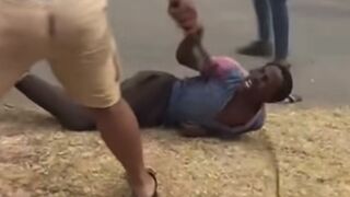 Carjacker Flogged By Group Of Taxi Drivers