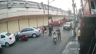 Police Officer Shoots and Kills Man After Fight in Mexico City’s Colonia Morelos