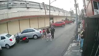 Police Officer Shoots and Kills Man After Fight in Mexico City’s Colonia Morelos