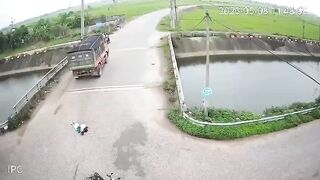 I Feel Sorry For The truck Driver