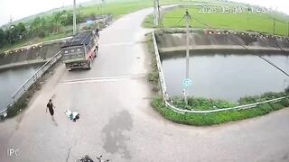 I Feel Sorry For The truck Driver