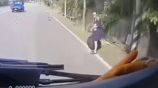 Housewife Hit and Killed by Speeding Car Overtaking on Shoulder While Dumping Garbage