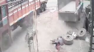 Tire race (compilation)