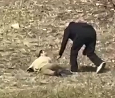 LoL  "Drunk Russian snatches gun from re-enactor"