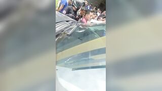 Three Dead After Gunmen Fire Dozens of Bullets at Car in Guayaquil (Full)