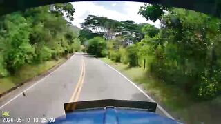 Motorcyclist Killed in Horrific Head-On Crash with Truck – Dashcam Records Everything