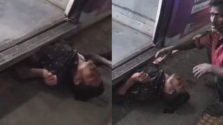 Man Gets Trapped Between Train & Platform At Andheri Station In India