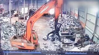 Classic: Factory Worker Has Entire Body Crushed Like Toothpaste With Lung Popping Out