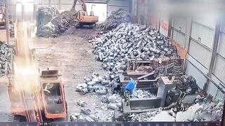 Classic: Factory Worker Has Entire Body Crushed Like Toothpaste With Lung Popping Out