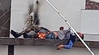 A Worker Critically Burned After Electric Shock While Working in Capoeiras