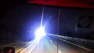 Cumbres de Maltrata's Finest: Five Armed Idiots Block the Road, One Learns the Hard Way