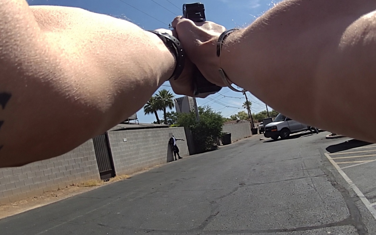 Phoenix Officers Shoot and Kill Felony Warrant Suspect Near 7th Avenue and McDowell