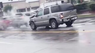 Houston Idiot Plays Bumper Cars With Real Cars, Ends With Police Cruiser As His Final