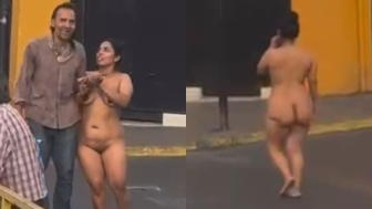Wierd Chick Walks Fully Naked In Public