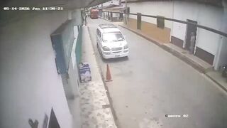 Motorcyclist Dragged Under Truck Wheels in Brutal Accident Caught on Camera