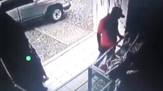 Man Buying Bread Assassinated In Guatemala