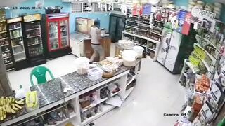 Man Hunts Down Ex-Partner and Executes Her Before Turning Gun on Himself