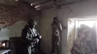 Ukrainian mobilizer found hanged.