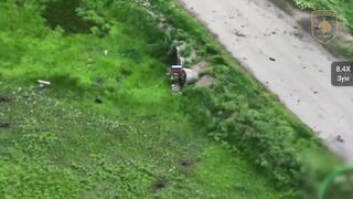 Kamikaze drone blows the pipe with Russian occupier.