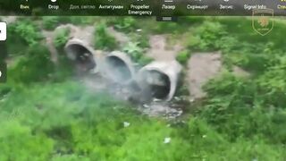Kamikaze drone blows the pipe with Russian occupier.
