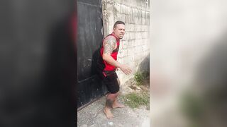 Man Gets Clubbed By By Locals For Stealing In Slums