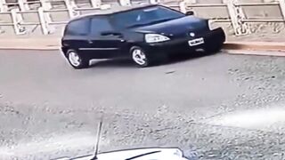 Woman Run Over by Her Own Car After Getting Out to Check the Battery