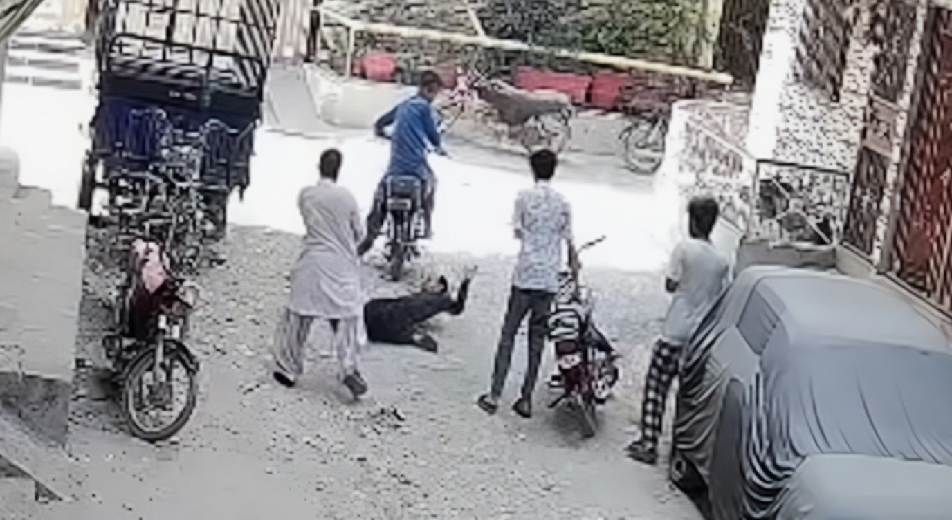 Youth Shot Dead by Dacoits During Failed Robbery Attempt