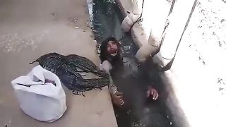 Note To Self: Never Do Drugs In Pakistan