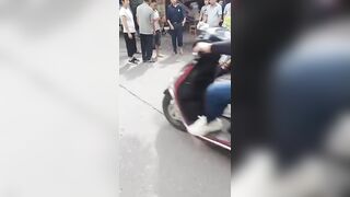 Lunatic Stabs Traffic Cop Before Police Standoff In China