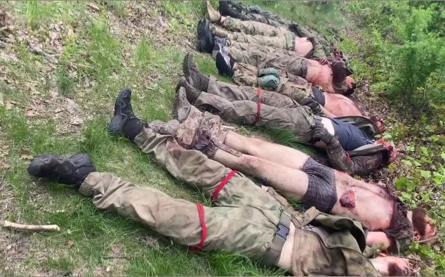 Russian faggots lying along the roads - compilation of photos from Nov 2022