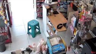 Brutal Knife Attack on Young Woman Caught Inside Store in Puerto Vallarta