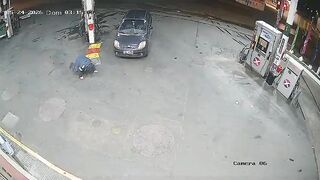 Armed Robbers Open Fire on Employee Who Fought Back at Service Station