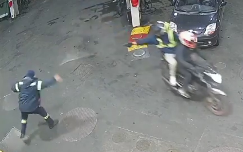 Armed Robbers Open Fire on Employee Who Fought Back at Service Station