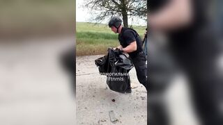 Ukrainian corpse recovery mission.