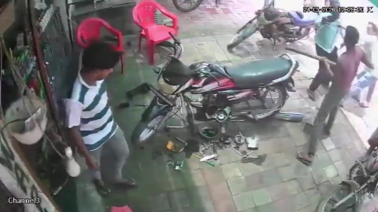 Man Gets Clubbed By Group Over Love Affair