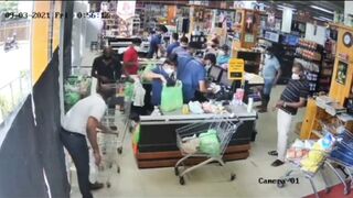 Classic: Guy dies inside store
